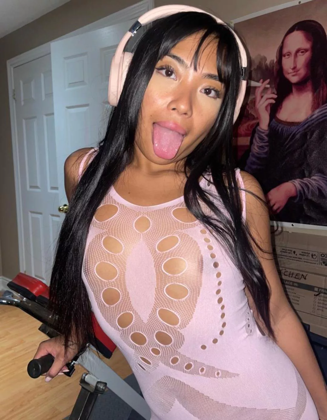 (f) teach me ur ways so i can be a better workout girl 