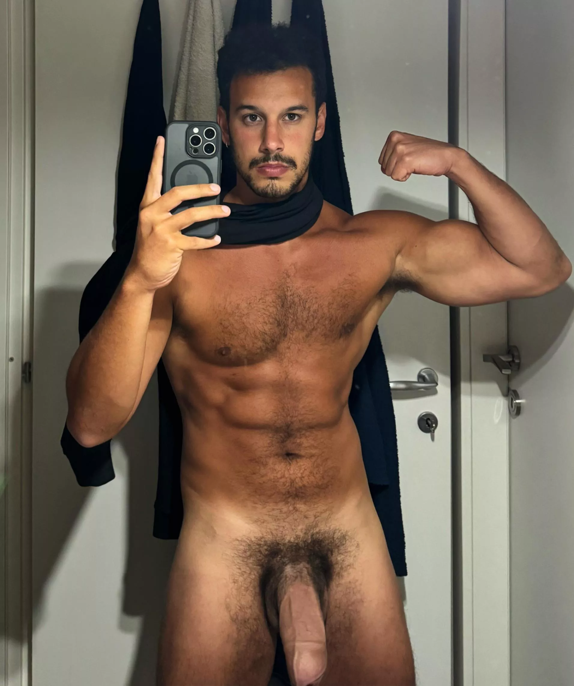 First 3 words that comes to your mind? 👇 [24]