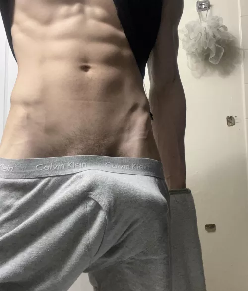 flexing my college build