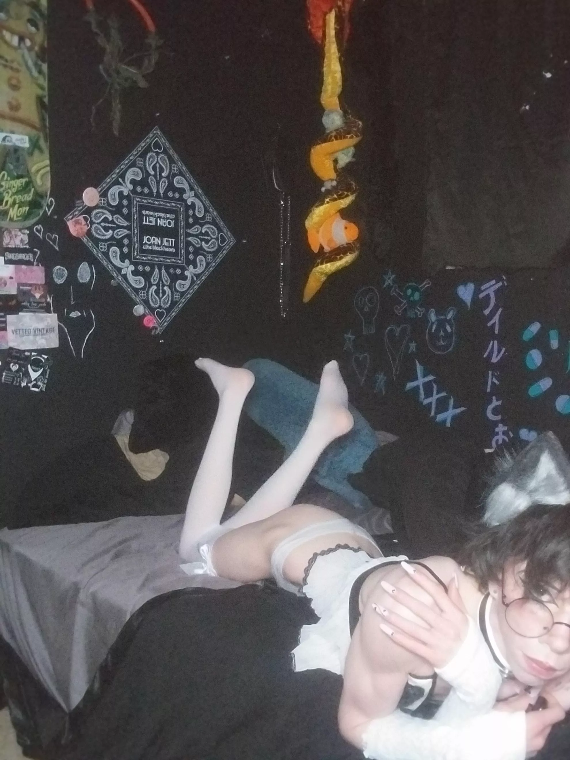 Give me pets plss<33