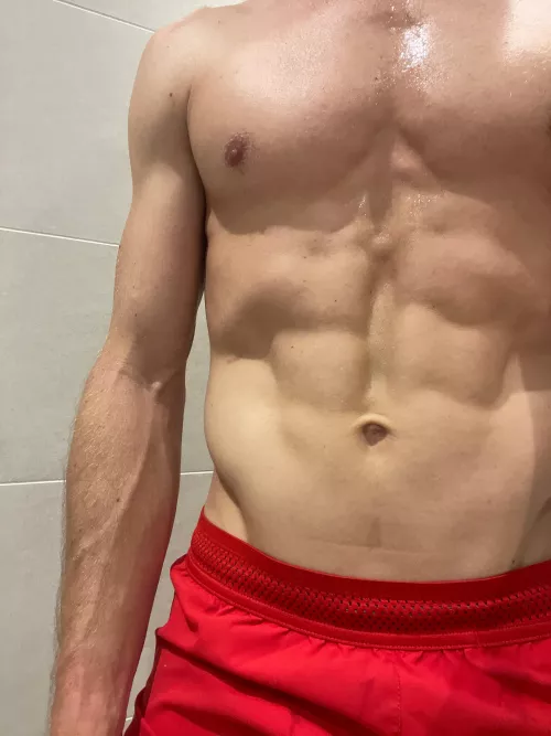 Help me cool off 😈