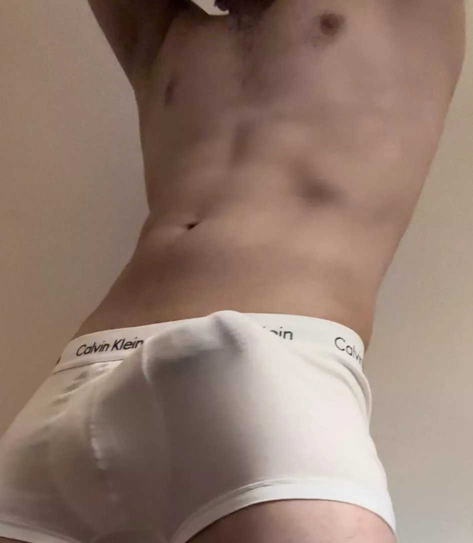 Hey! Love the sub and wanted to contribute my bulge!