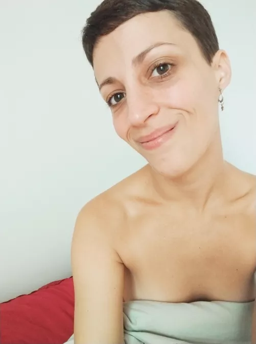 Hi guys! Remember I told you I was going to cut my hair a little more? Well, here is the result 🫣🥰