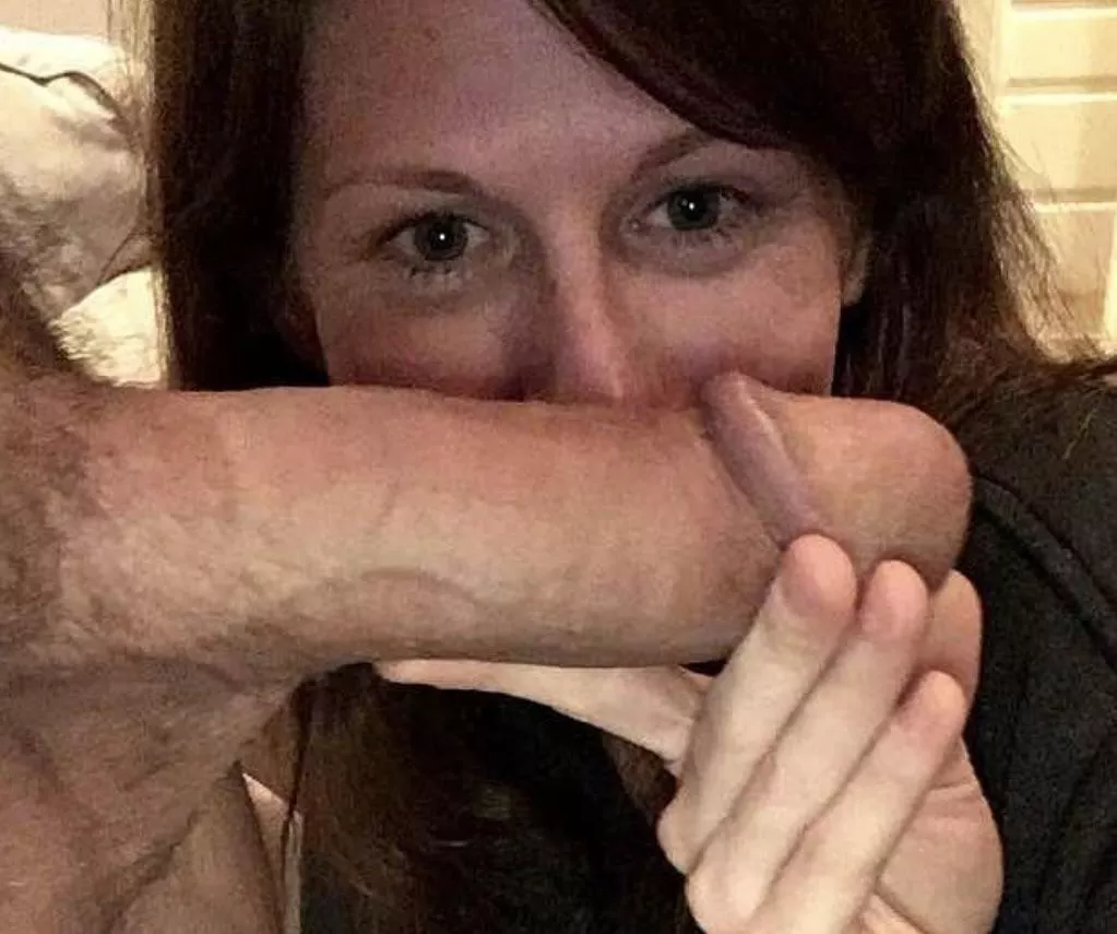 Hotwife with her favorite cock
