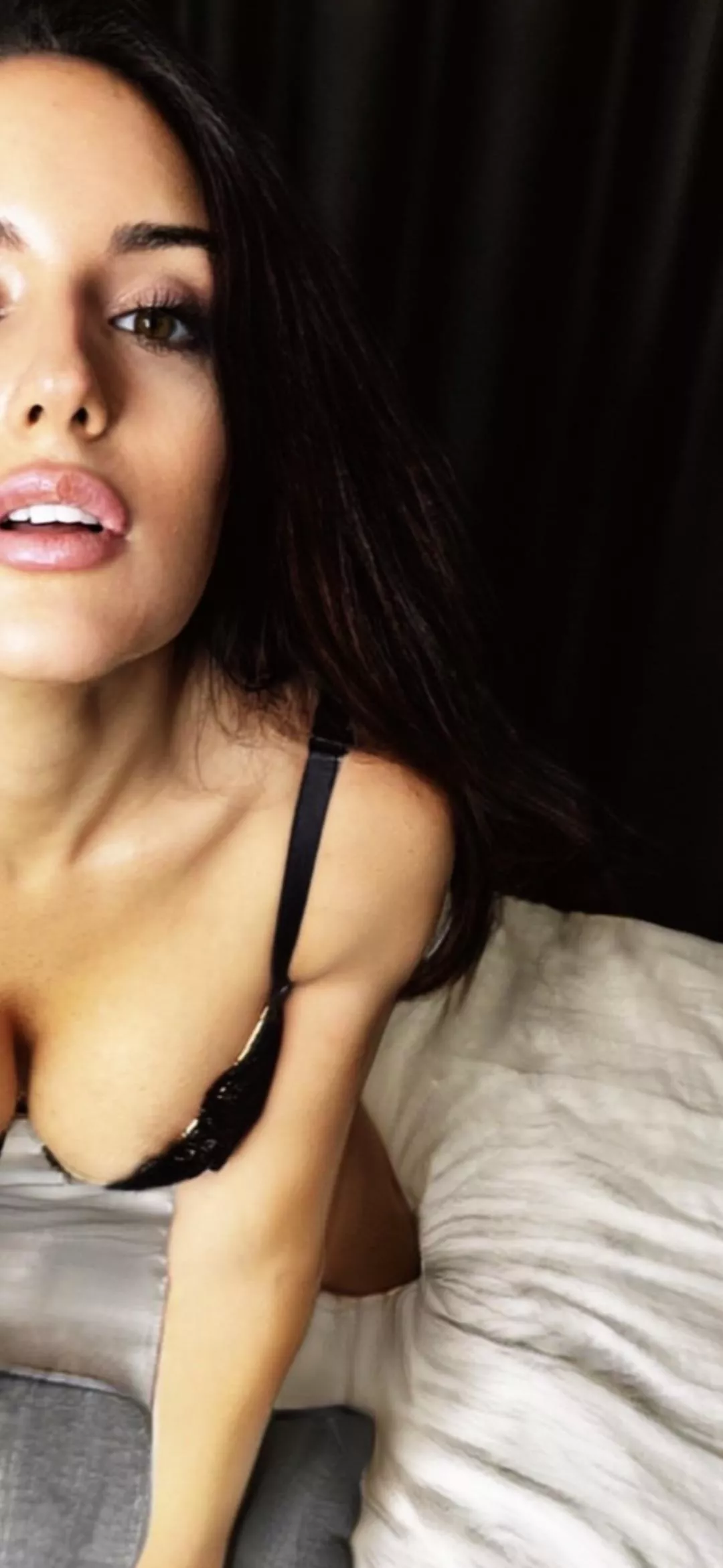 Hubby says I need at least 5 men in this photo. Any volunteers?