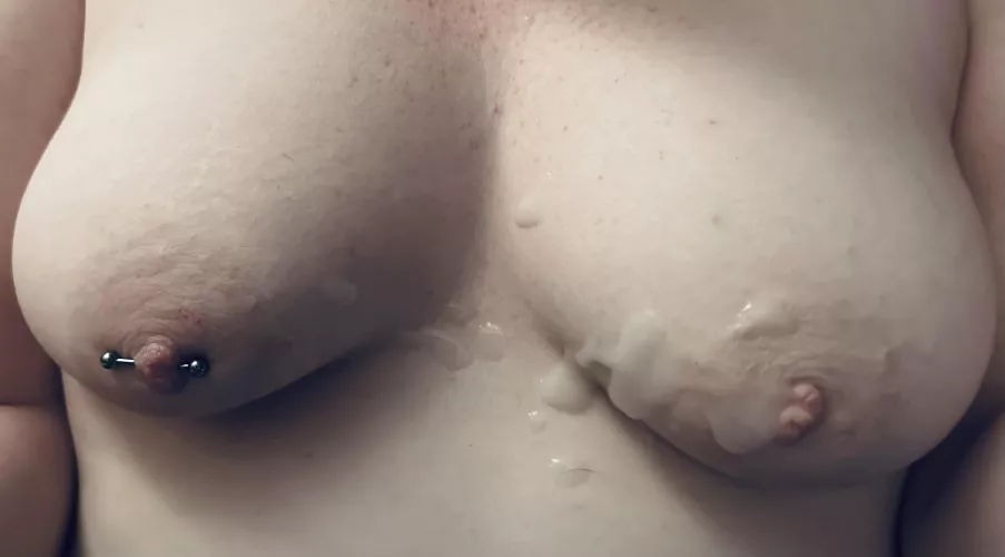 Hubby’s cum on my tits 💦💦