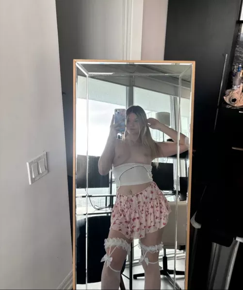 I am a cock hungry slut