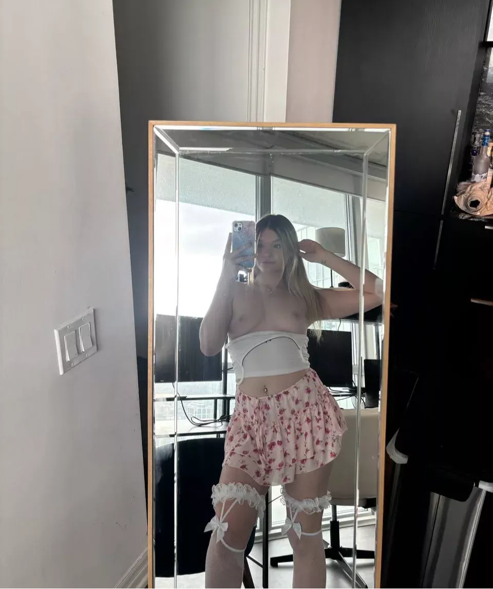 I am a cock hungry slut