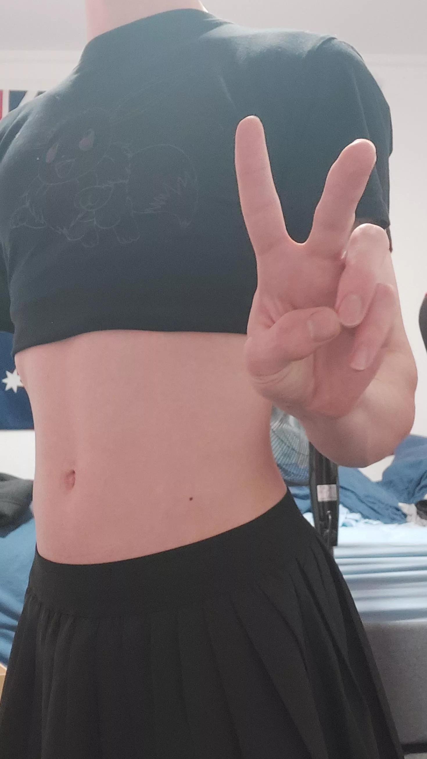 I love Eevee.. and my boytummy :3