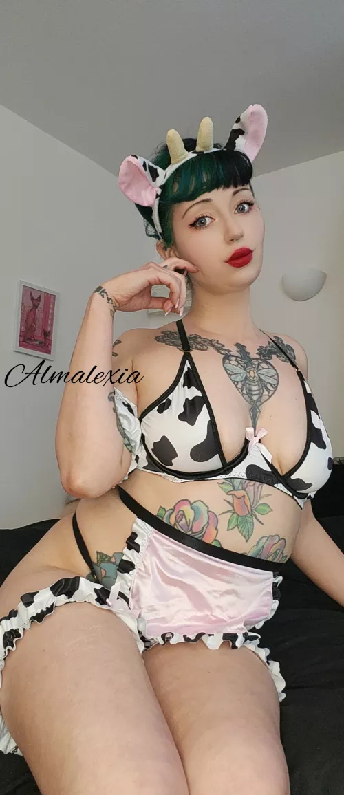 I May Be Chubby Now, But That Means I'll Feed *You* Even More~