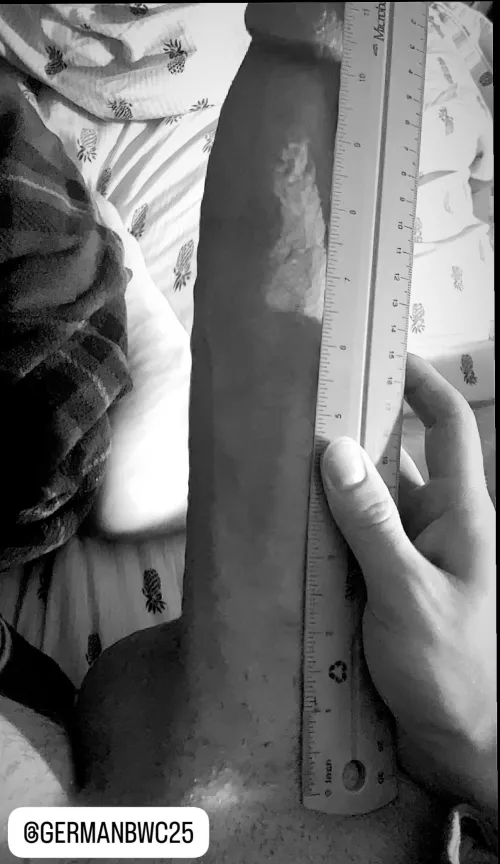 Is 30cm / 12 inches massive? 😉