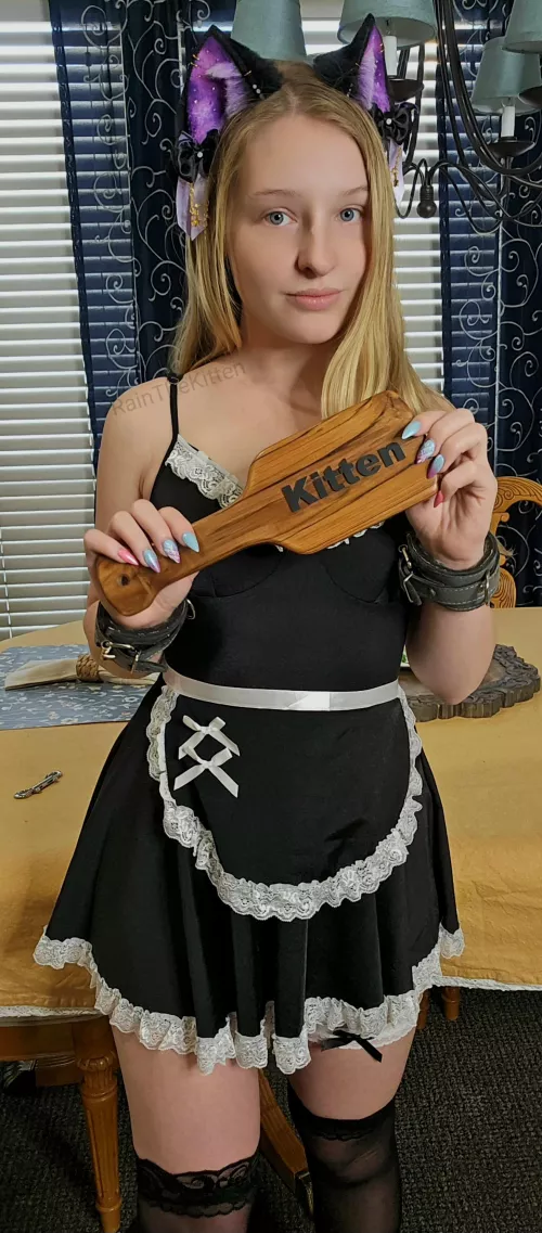 Kitten is exciting for spankings!