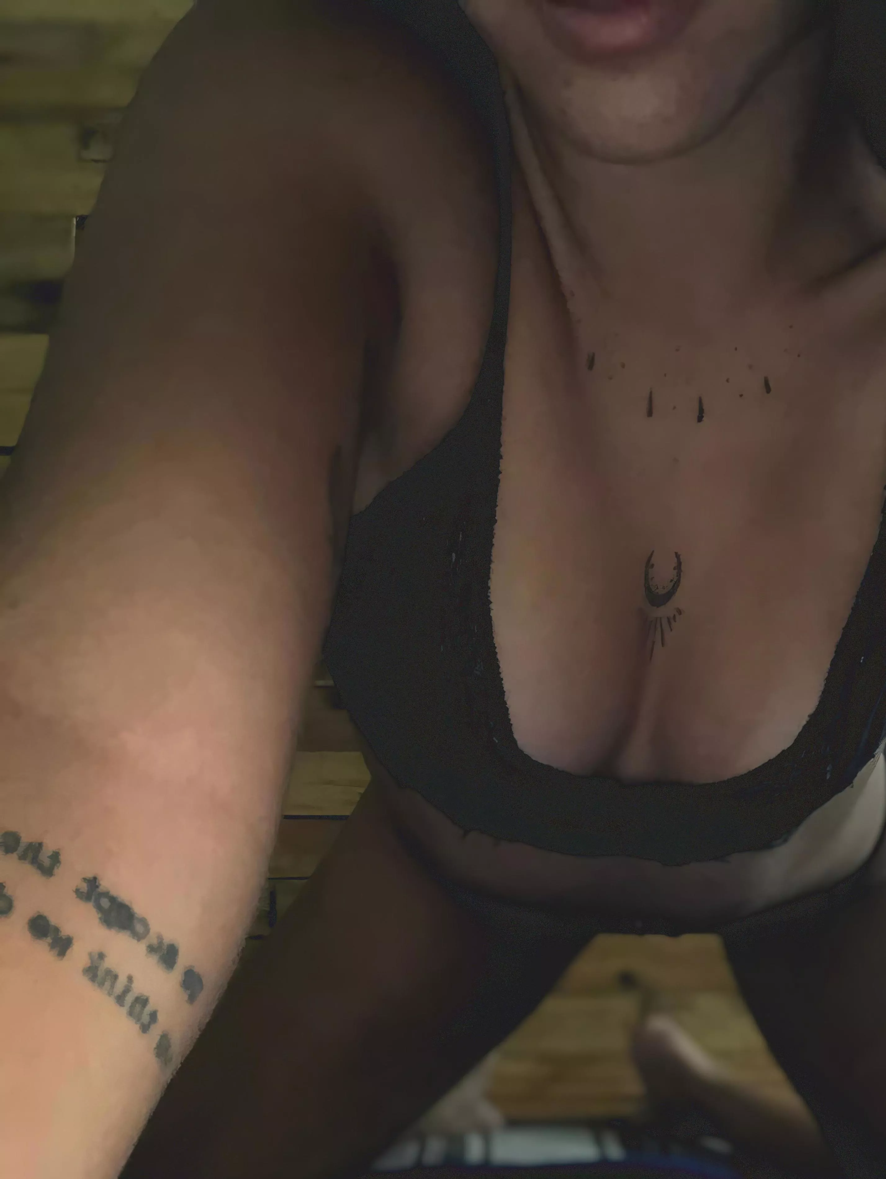  Make me even wetter papi 