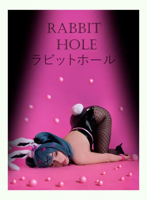 Miku Hatsune Rabvit hole cosplay (Shadory)