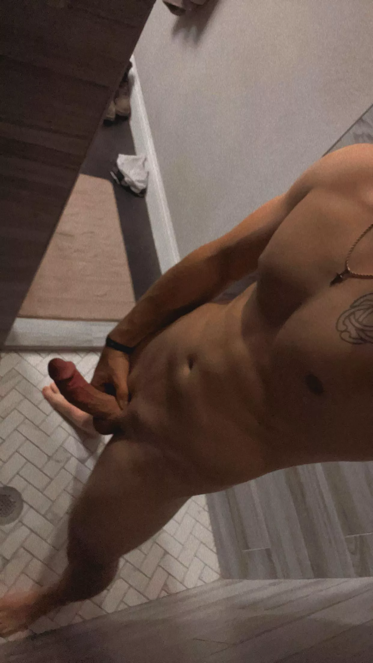  my fat white cock is so hard rn😈hmu👅