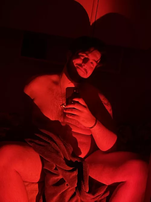 Red light pair right with our sexy bodies, my fellow bears