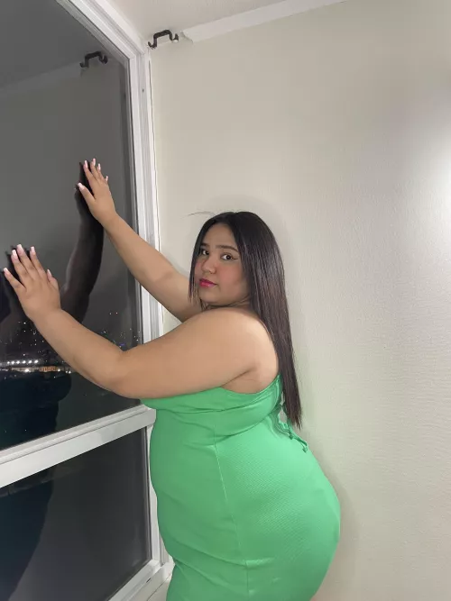 say yes if youd let this BBW ride your dick