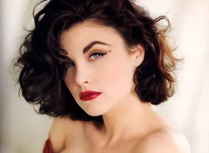 Sherilyn Fenn
