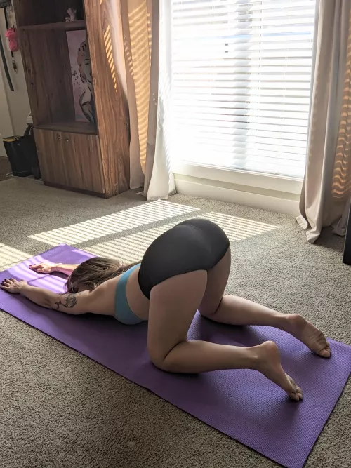 Stretching in my little shorts this morning. Wanna join? 