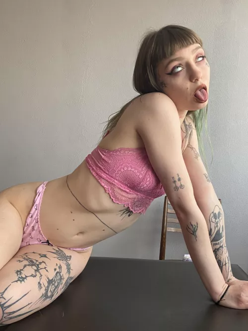 The vibrator does its job well