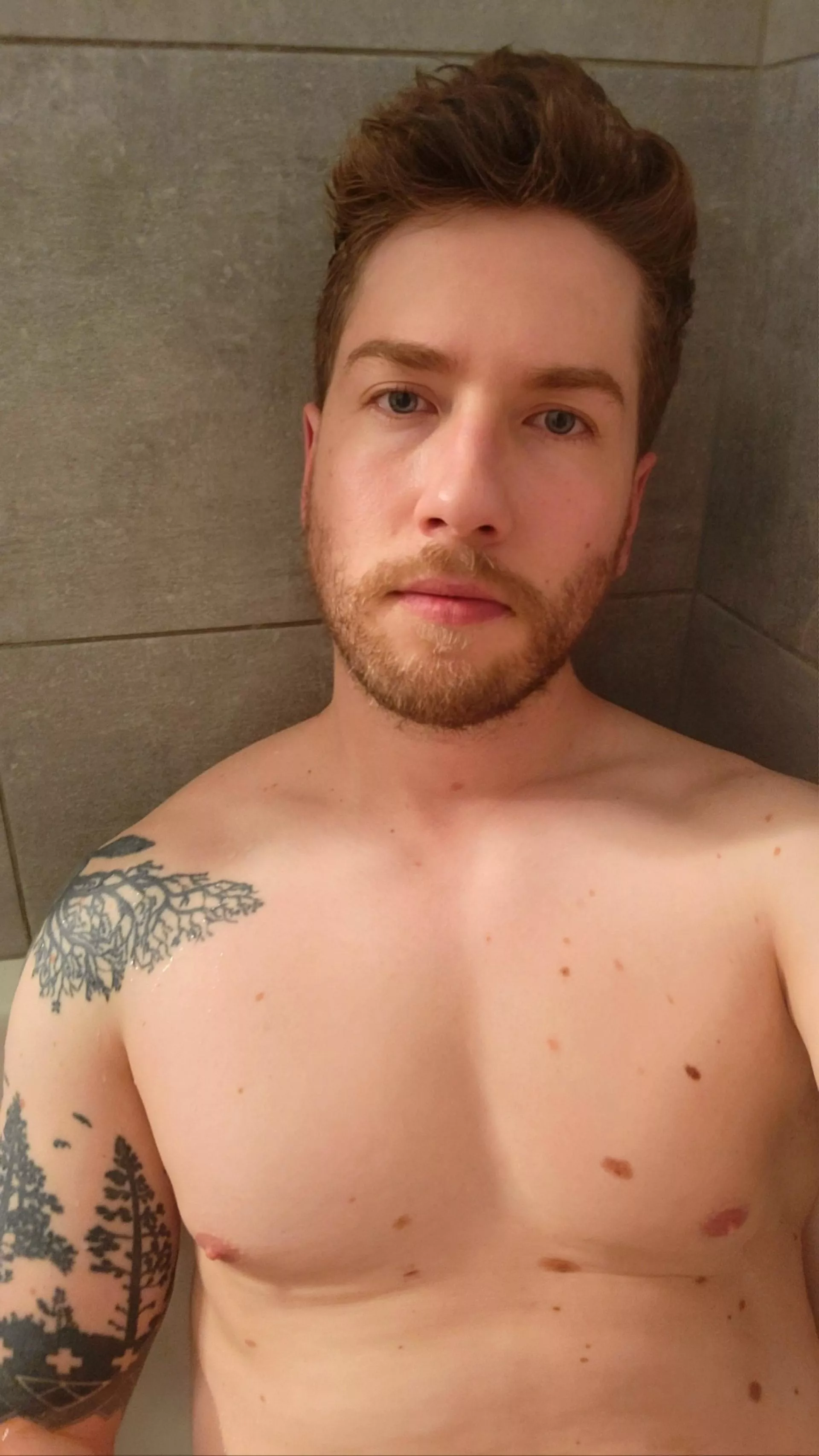 Tired bathtub time 🛁