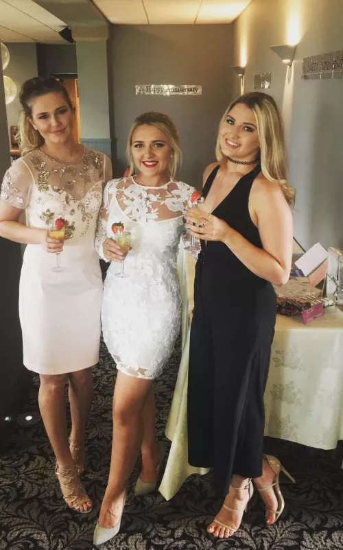 Which sister would suck best? [3]