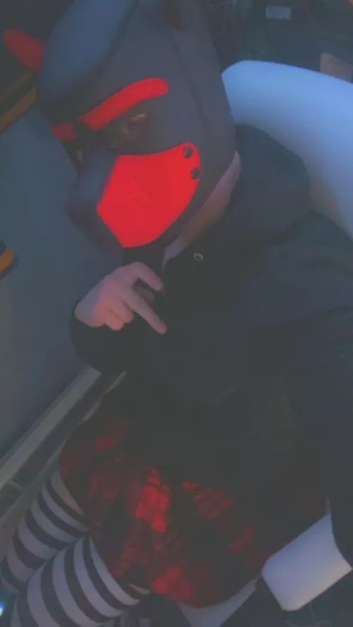 Who likes cute fem pups