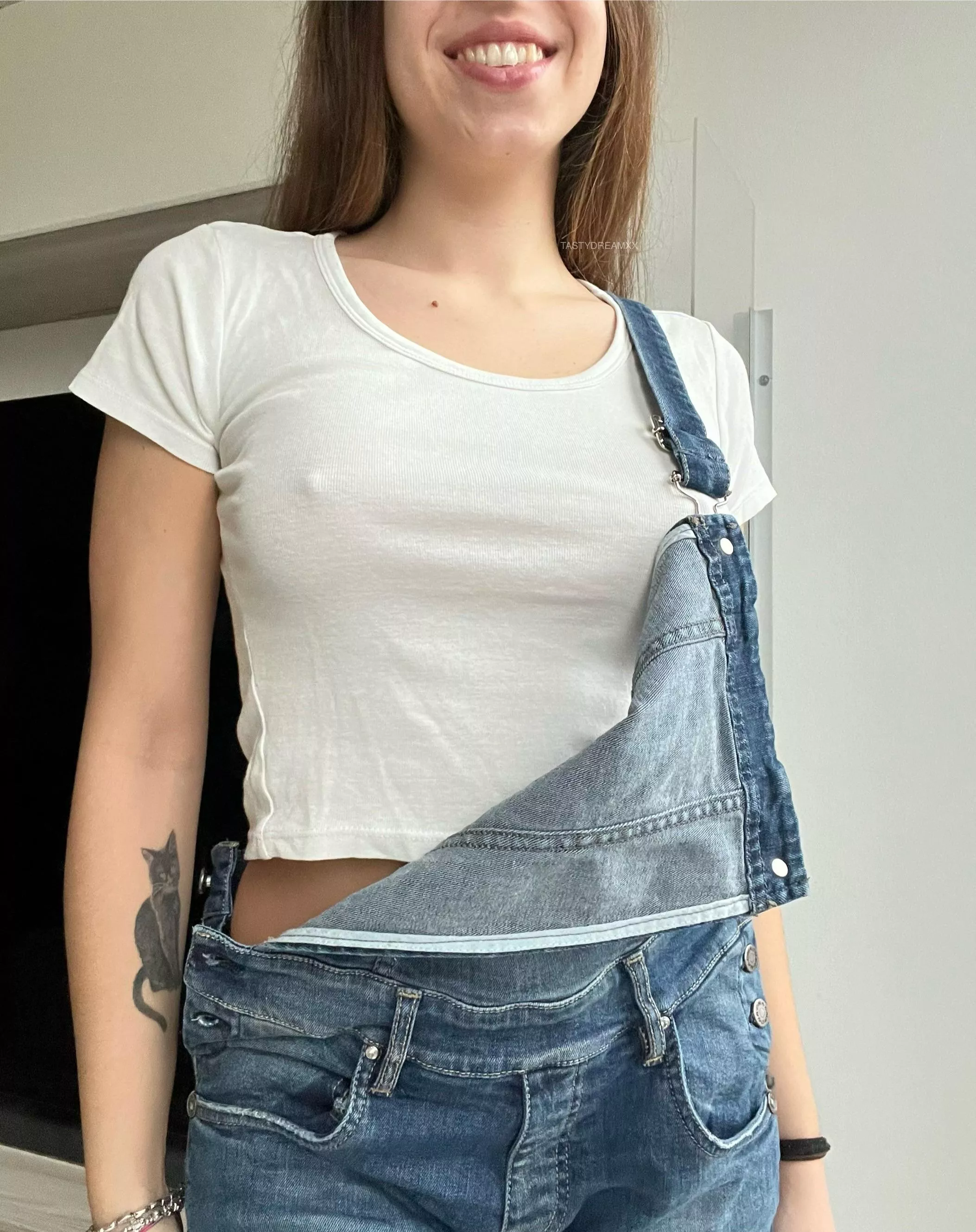 Who needs a bra? Not me