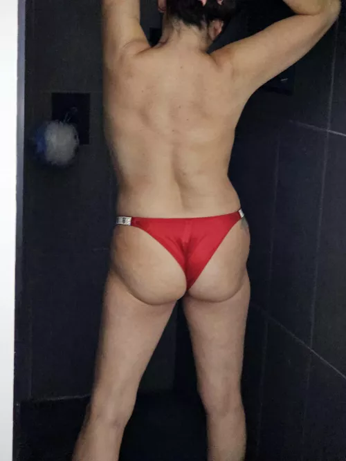 You can read a woman's story by the body that they carry 