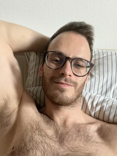 [25] Woke up proud of my body hair today :) Do you think the armpits/chest/beard is enough to be considered an otter?