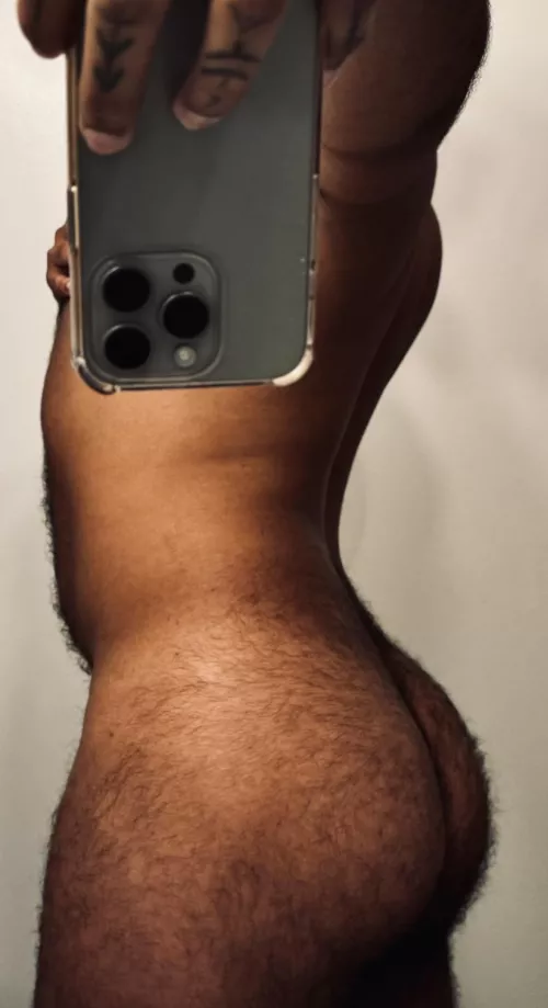 Furry view from the side 🤭