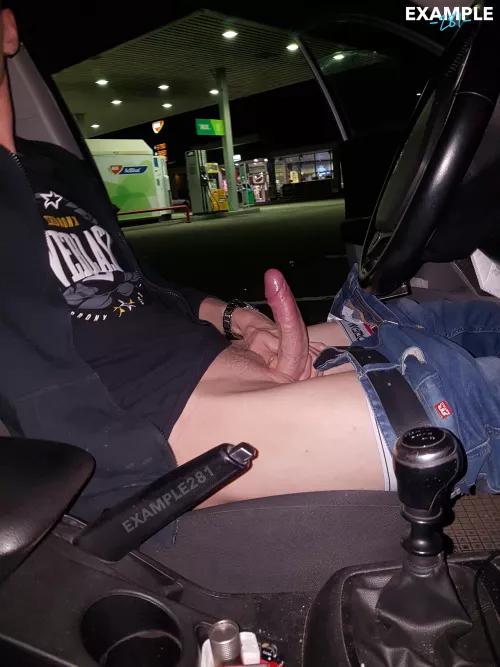 Greetings from the gas station ⛽️