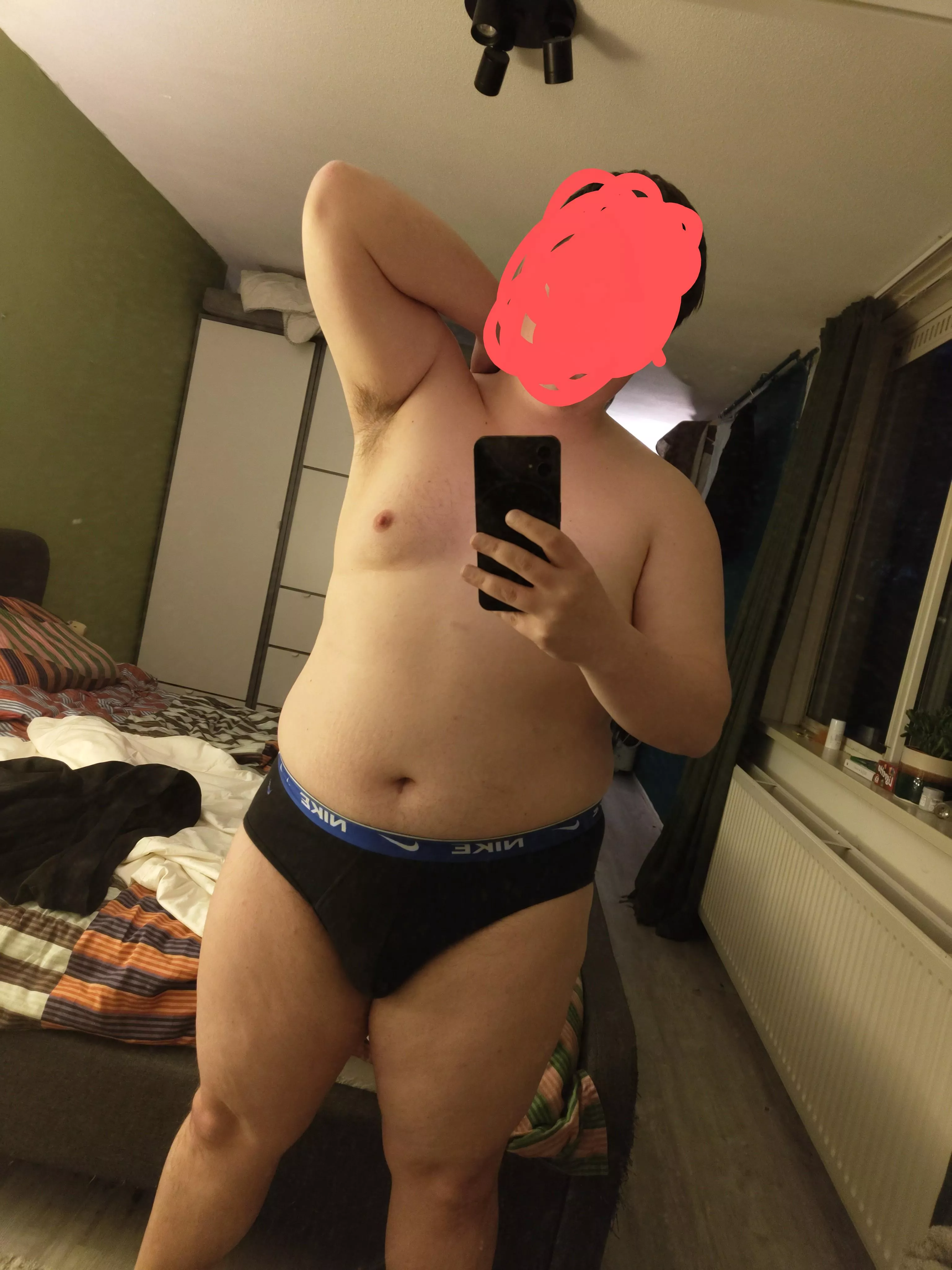 Hi there! Do I fit in here? ;) 