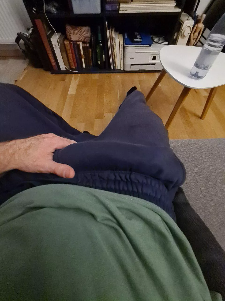 I can honestly only wear loose pants 🤷‍♂️😉