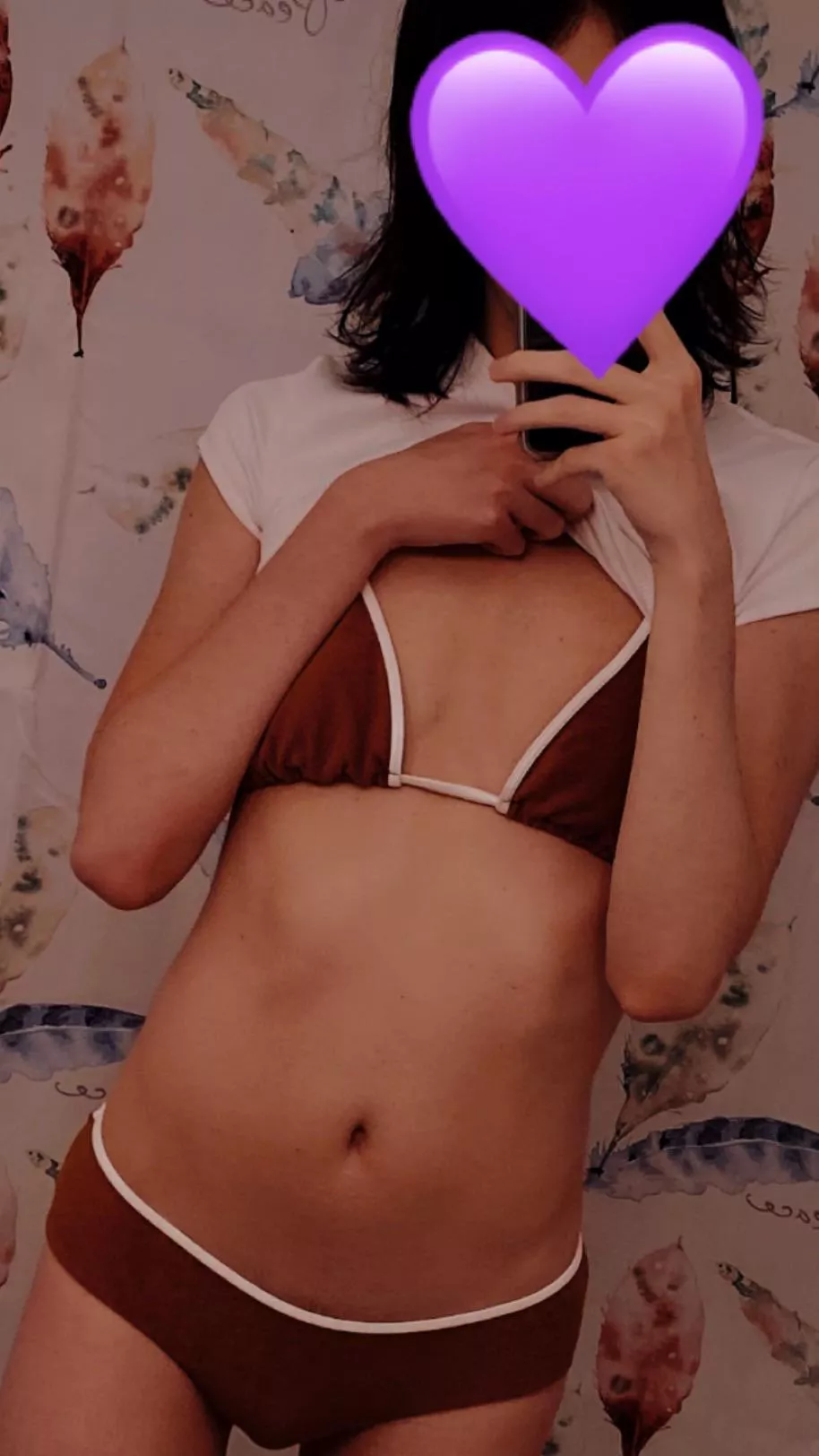 I can’t BELIEVE my pp fits in the bikini, can you?