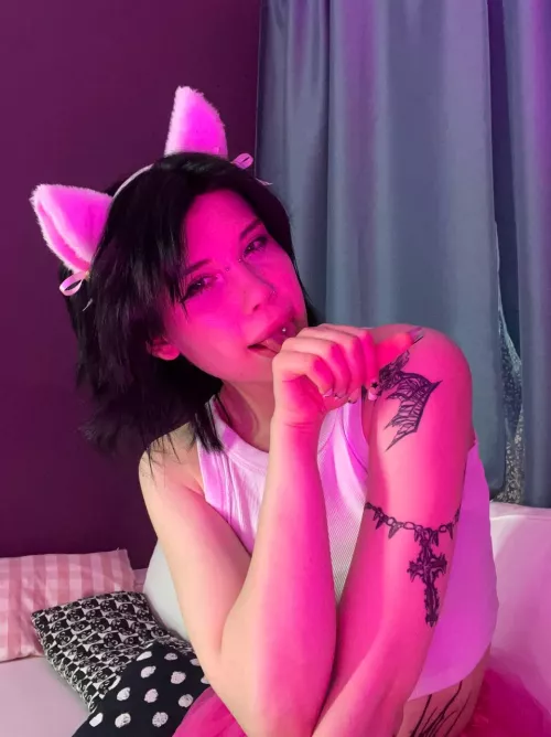 I want to lick not only my paw but also yours...