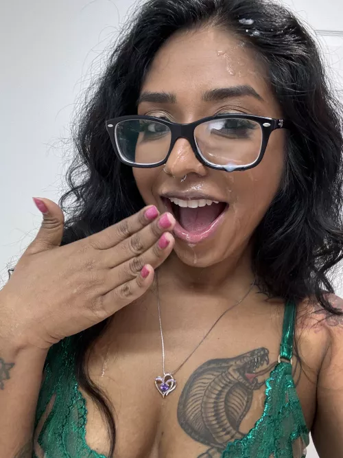 If youre DTF a 24f Asian, Drop a ❤️