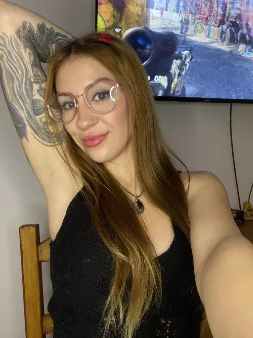 I'm just wondering what do you think of my hot armpit