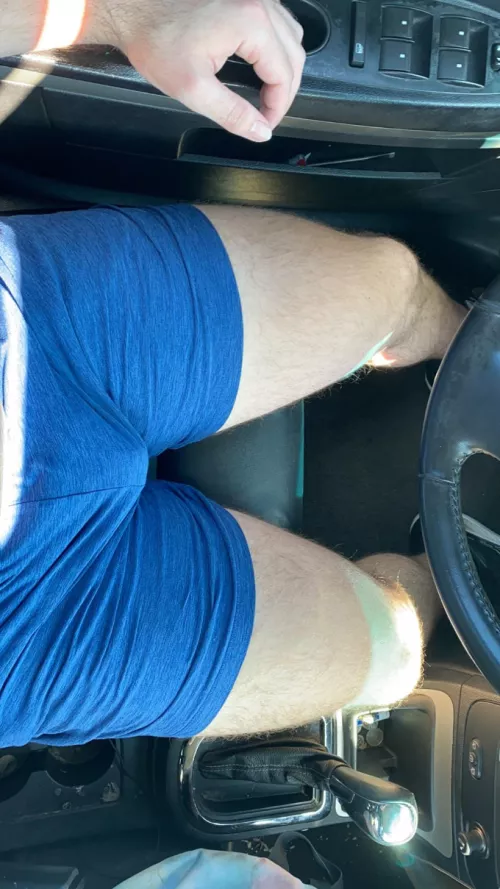 I’m your gym bro and you look over and see this after our workout