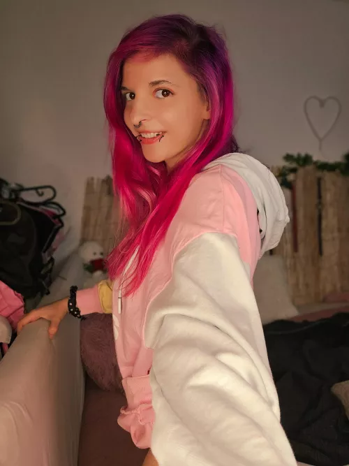 It's no nudity, sorry. Hope you like itr anyway?