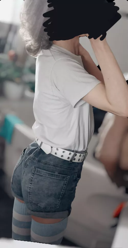 Just being average n' stuff..