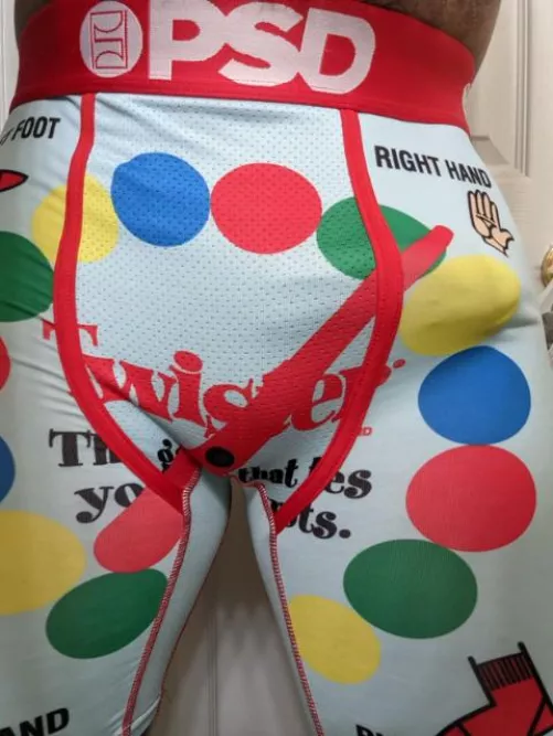 Ladies wanna play a game?