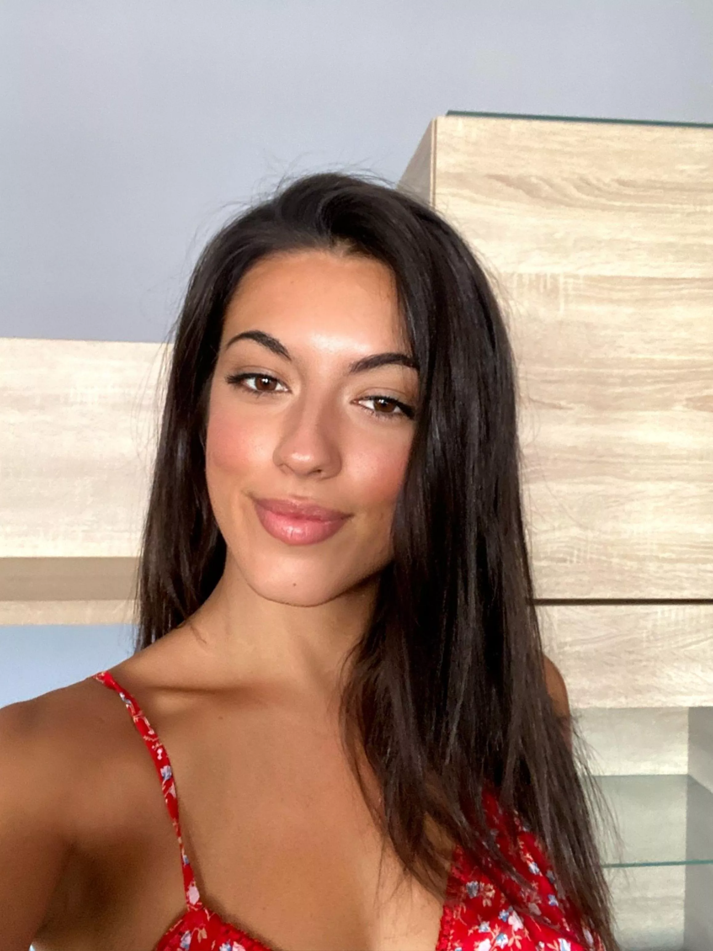 Legal college hottie, turning up the heat! [F19]