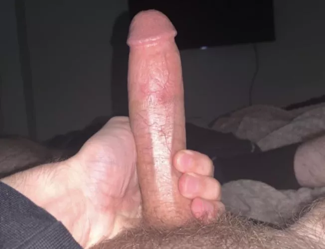 Lemme know if you wanna see a cumshot vid