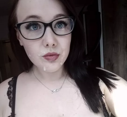 my face is best place to put your boner at