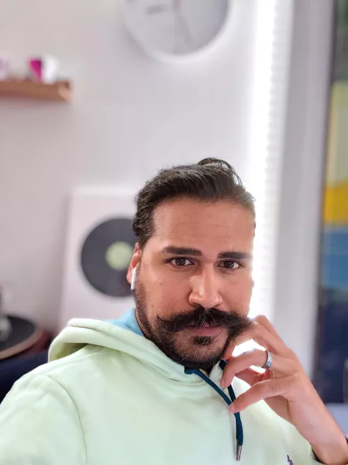 No one will see this anyway.  Bored and studying.