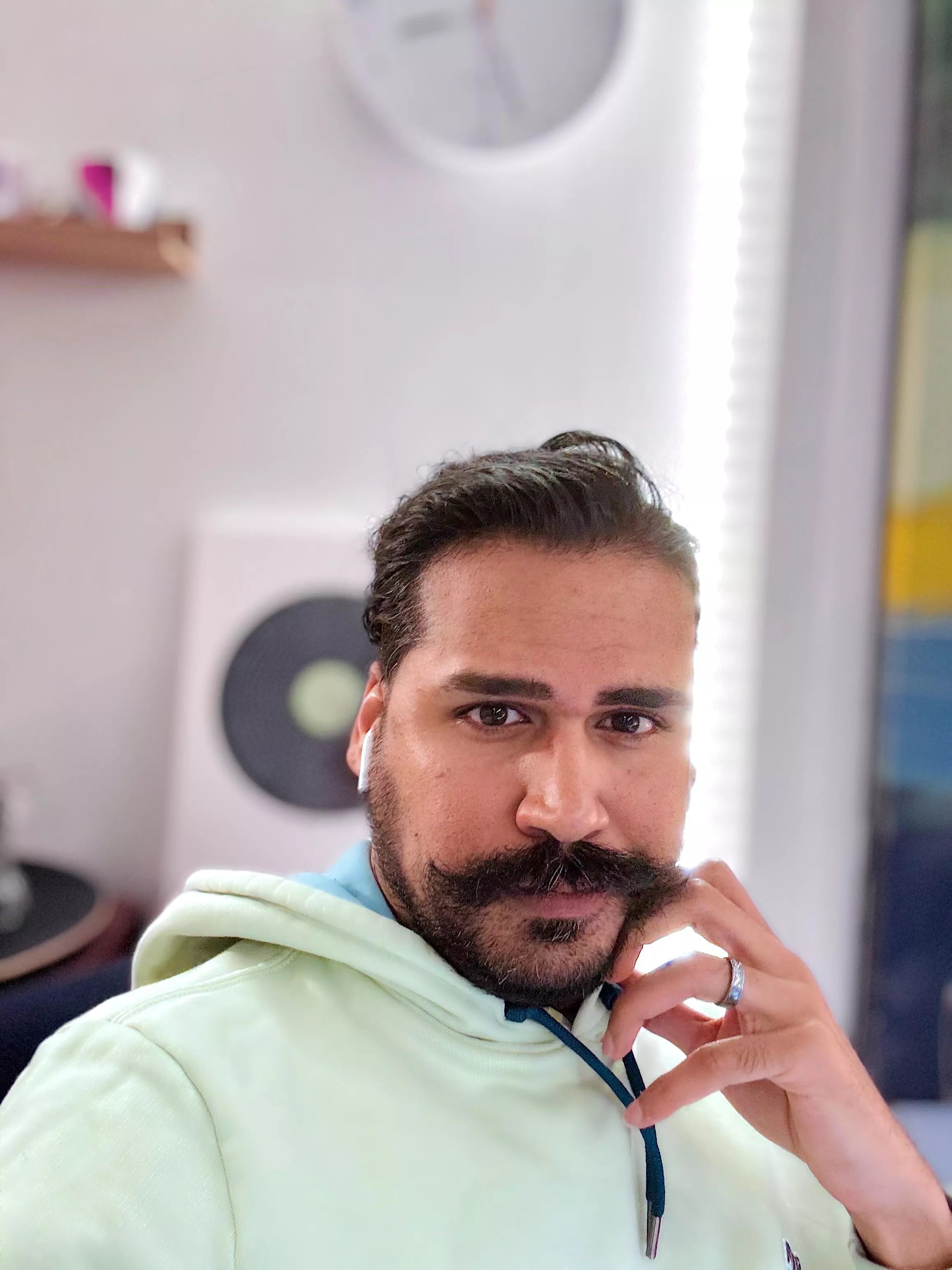 No one will see this anyway.  Bored and studying.  No one will see this anyway.  Bored and studying.