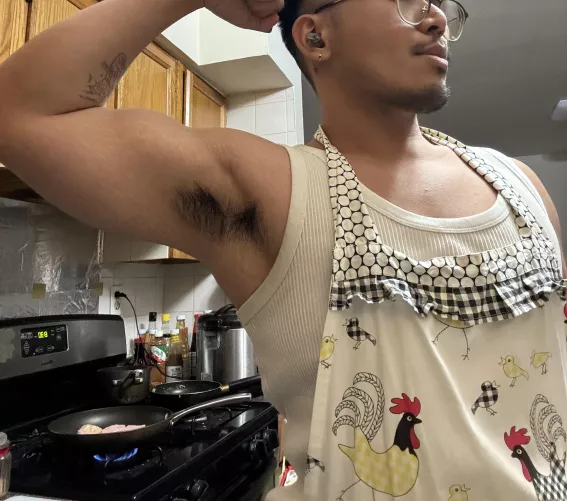 Serving pits for dinner 