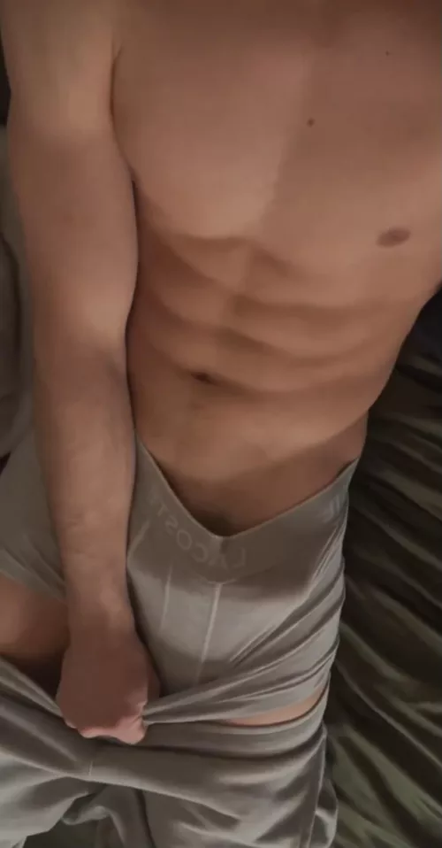 wha would you do if you saw me in ur bed? m18