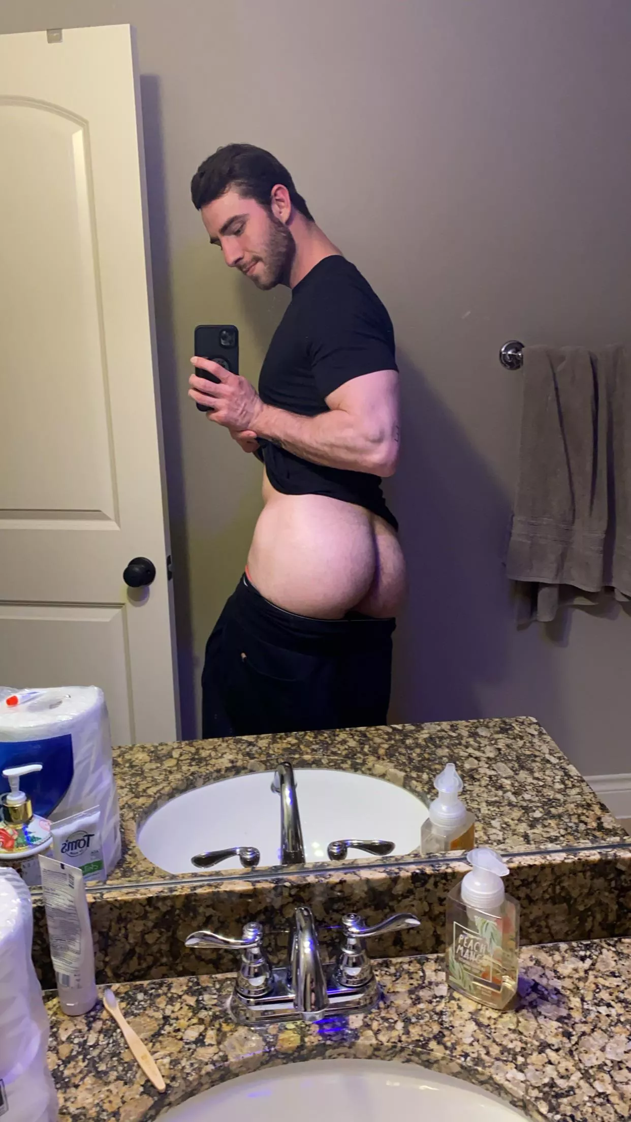 Would you appreciate my selfies?